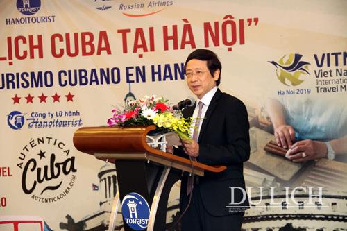 Ông Nguyễn Minh Chung - Chủ tịch Hội đồng thành viên Tổng Công ty Du lịch Hà Nội phát biểu tại chương trình